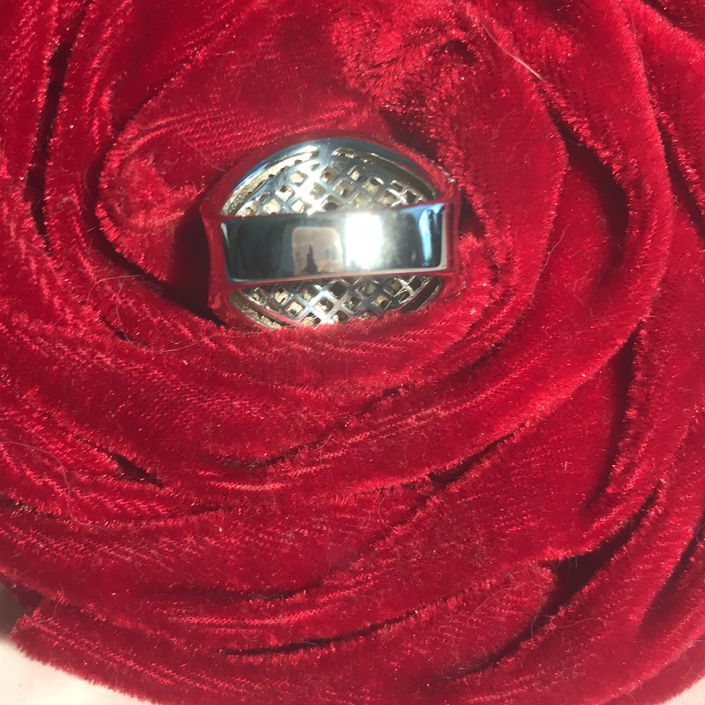 Statement ring - Picture 2 of 3